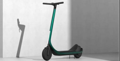 Arevo推出3D打印連續(xù)碳纖維復(fù)合材料訂制電動(dòng)滑板車 售價(jià)2999美元